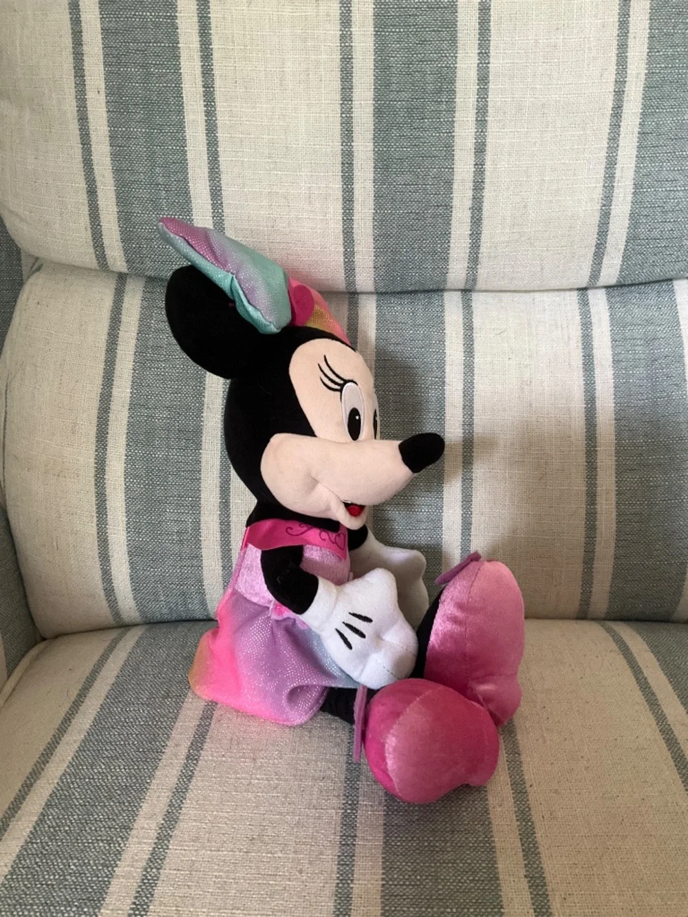 Disney Junior Sparkle  Sing Minnie Mouse 13